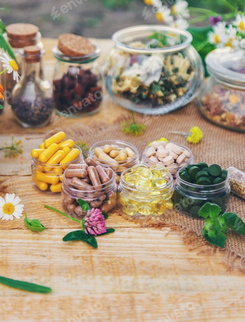 Preview: Supplementi and medicinal herbs and flowers. Selective focus.