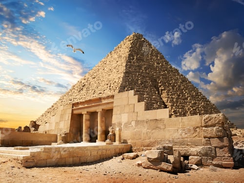 Preview: Pyramid near Giza