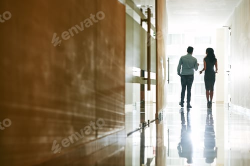 Preview: Talking colleagues