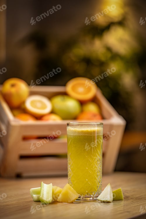 Preview: Healthy rhubarb, pineapple and apple juice