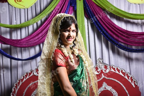 Preview: Indian bride wearing traditional wedding cloths in marriage ceremony.