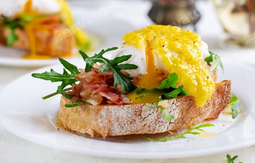Preview: Breakfast. Sandwich with ham, poached egg, onion and arugula
