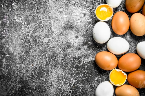 Preview: Fresh chicken eggs.