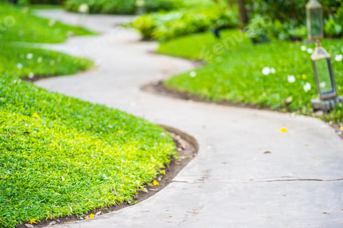 Preview: Walk or running path in the garden