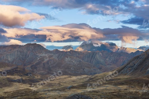Preview: Andes