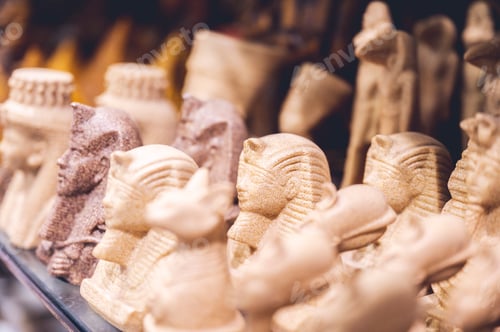 Preview: Egyptian souvenirs and gifts at the street market.