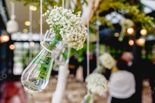 Preview: Floral decorations for a spring event