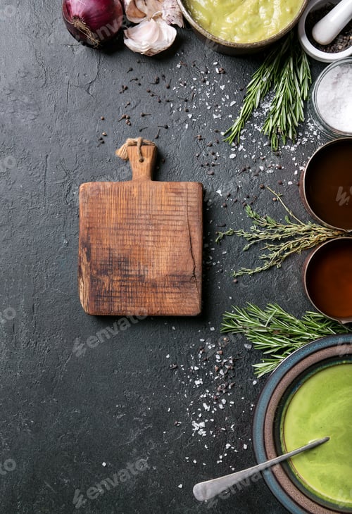 Preview: Home made broccoli and pea puree soup