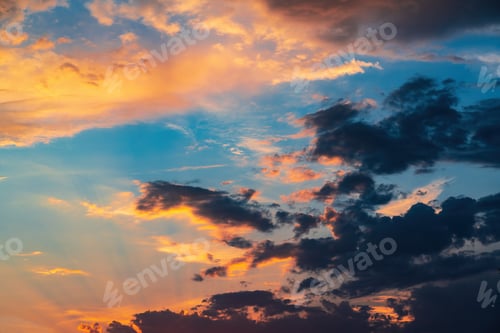 Preview: Beautiful sunset sky with clouds