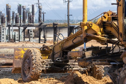Preview: Old rusty yellow machinery in the industrial area