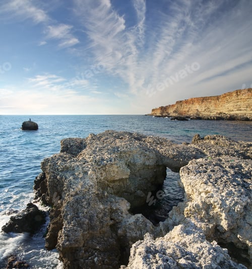 Preview: Big stone on the sea shore