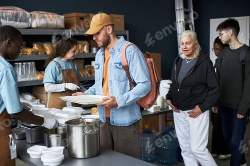 Preview: Volunteering at Community Kitchen for People in Need