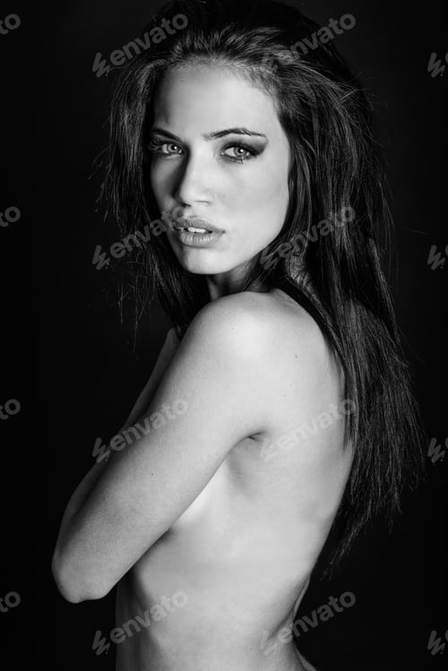 Preview: Beautiful young woman with green eyes