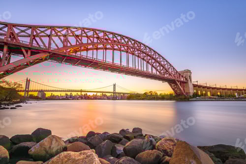 Preview: Hell Gate Bridge in New York City