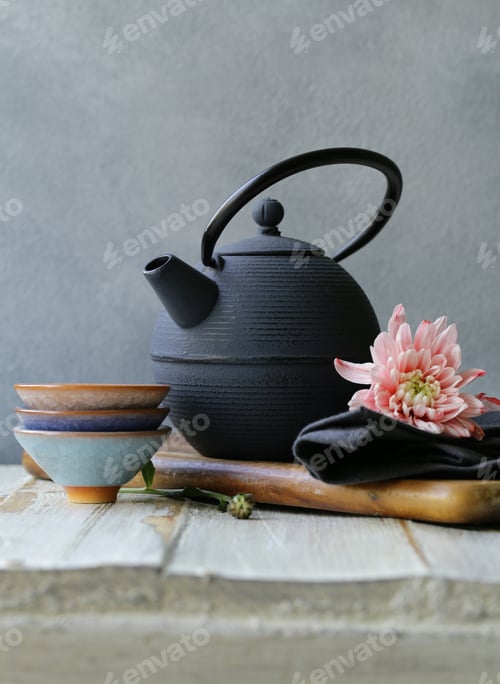 Preview: Cast Iron Kettle