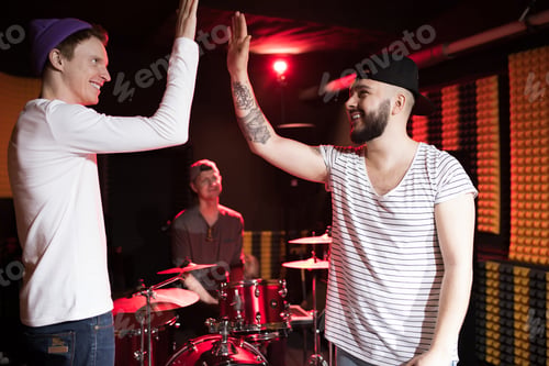 Preview: Band Buddies