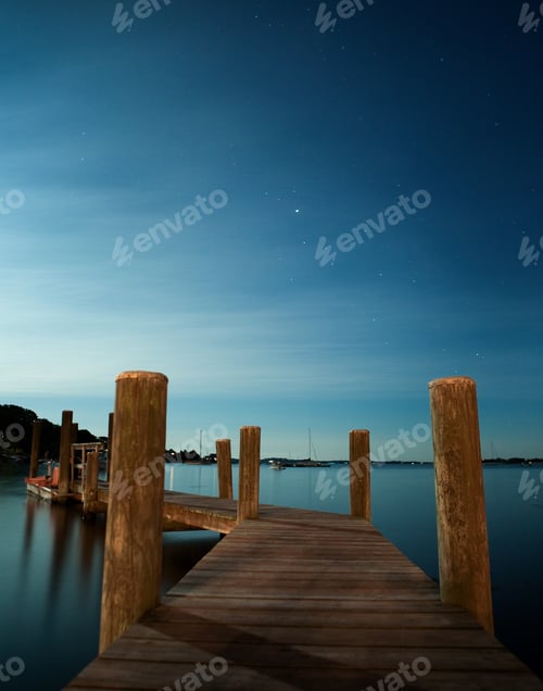 Preview: Wooden jetty