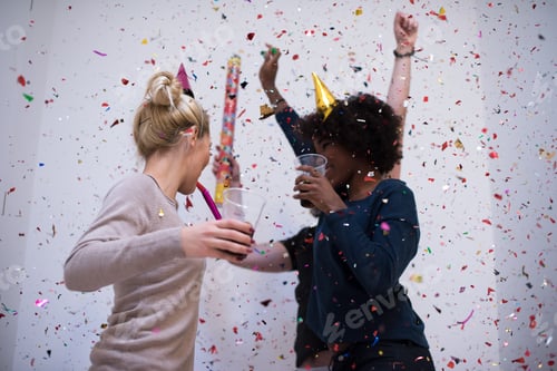 Preview: confetti party