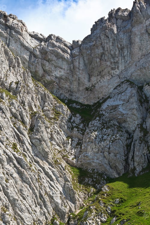 Preview: mountain slope