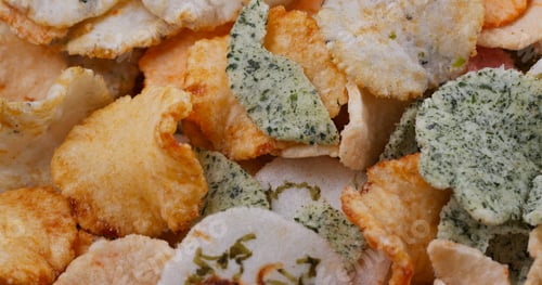 Preview: Japanese rice cracker on plate