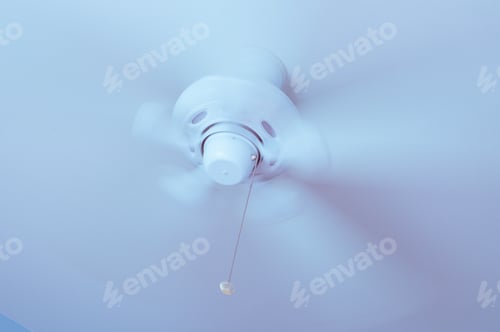 Preview: Moving overhead fan