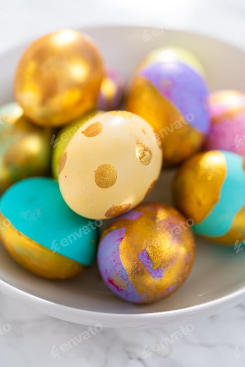 Preview: Easter eggs