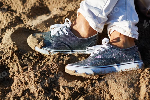 Preview: Relaxing on sand