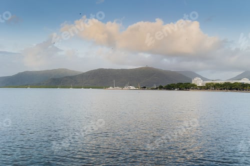 Preview: Lanscape view from Cairns Esplanade