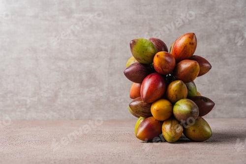 Preview: tamarillo fruit