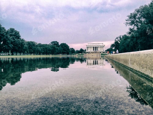 Preview: Lincoln Memorial
United States