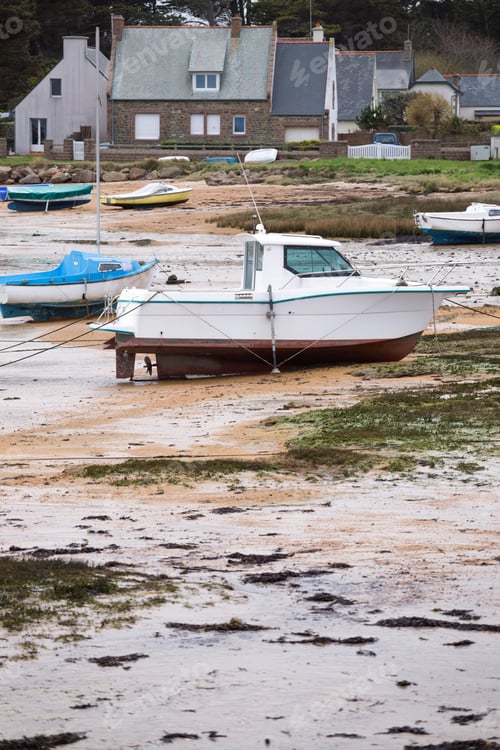 Preview: boats at low tide