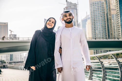 Preview: Arabian couple dating