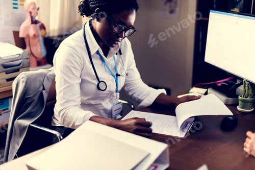 Preview: Doctor is working at the hospital