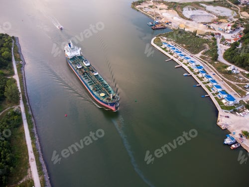 Preview: Large general cargo ship tanker bulk carrier, aerial view.