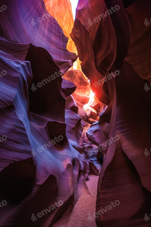 Preview: Lower Antelope Canyon, Navajo Nation, Arizona