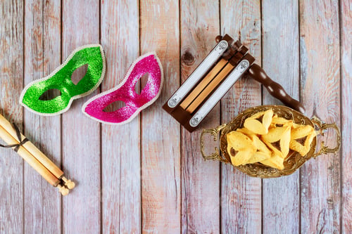 Preview: Hamans ears cookies noisemaker and mask for Purim celebration jewish carnival holiday