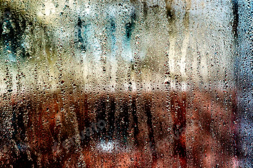 Preview: Humid indoor air it forms water droplets and condensation on wet glass.