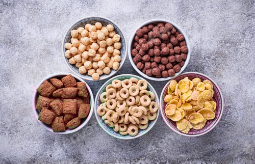 Preview: Selection of various corn flakes for breakfast
