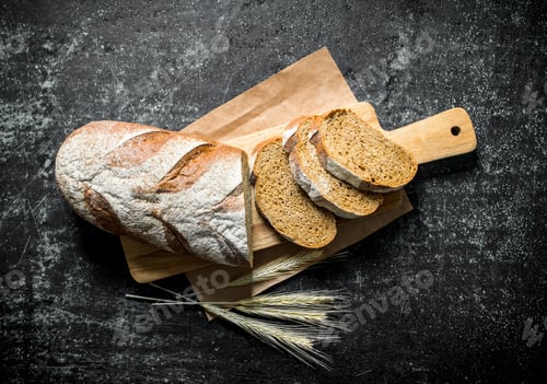 Preview: Sliced bread with spikelets.