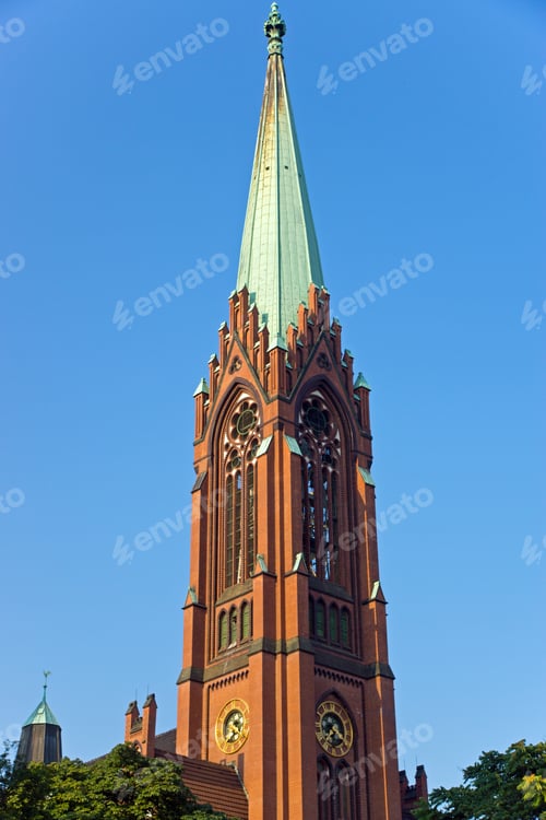 Preview: Spire in Berlin