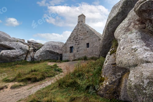 Preview: Site view of Meneham, Kerlouan, Brittany