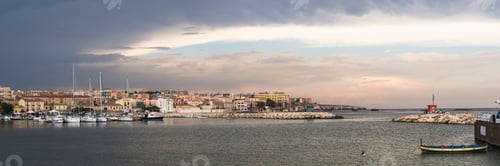 Preview: Panoramic photo of Ortigia harbour under a stormy sky, Syracuse (Siracusa), Sicily, Italy, Europe
