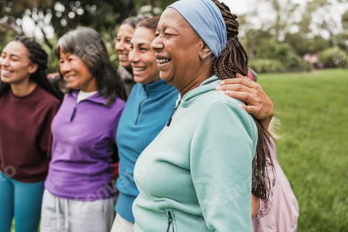 Preview: Happy multi generational women having fun together