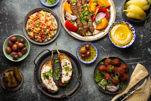 Preview: Middle eastern dinner table
