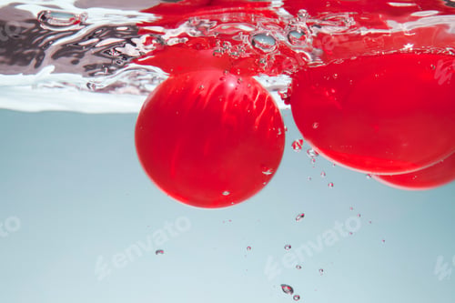 Preview: Red circles in water