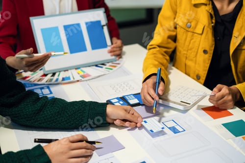 Preview: UX developer and ui designer brainstorming