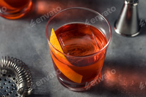 Preview: Boozy Refreshing Boulevardier Cocktail