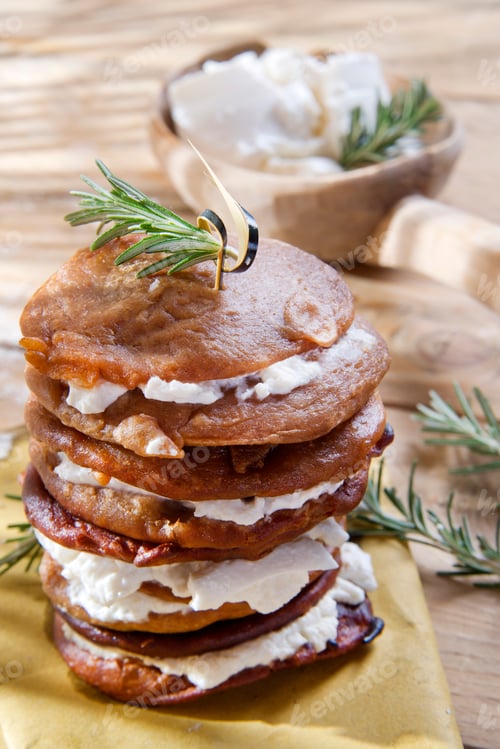 Preview: Chestnut flour pancakes with cottage cheese