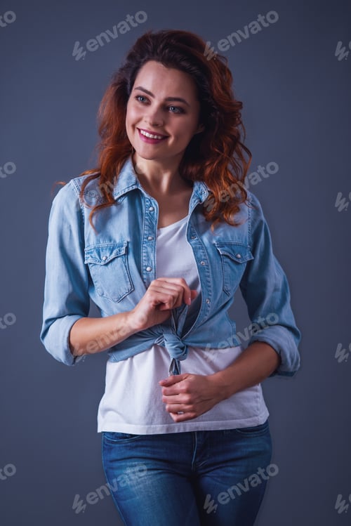 Preview: Female studio shooting