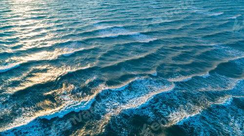 Aperçu: Sea waves on the beautiful morning sea